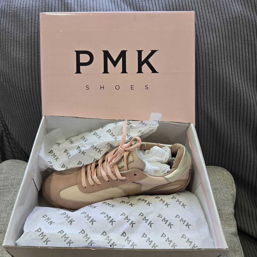 PMK Handmade In Argentina Women's Sneakers Style POEMA Coral EU Size 40 New